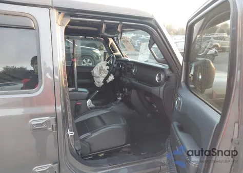 2018 Jeep Wrangler Unlimited Sahara 4X4 из США, поврежденный, VIN 1C4HJXEG7JW117328